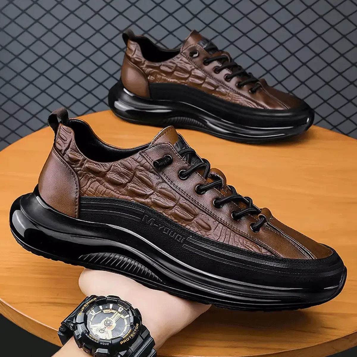 Drako® Herren Croc Skin Trainer